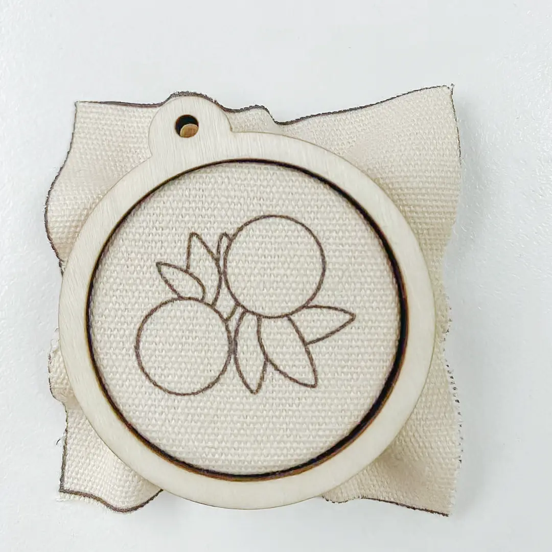 1set Wooden Mini Embroidery Keychain Material Package DIY Cross Stitch Frame Crafts Embroidery Circle Sewing Kit