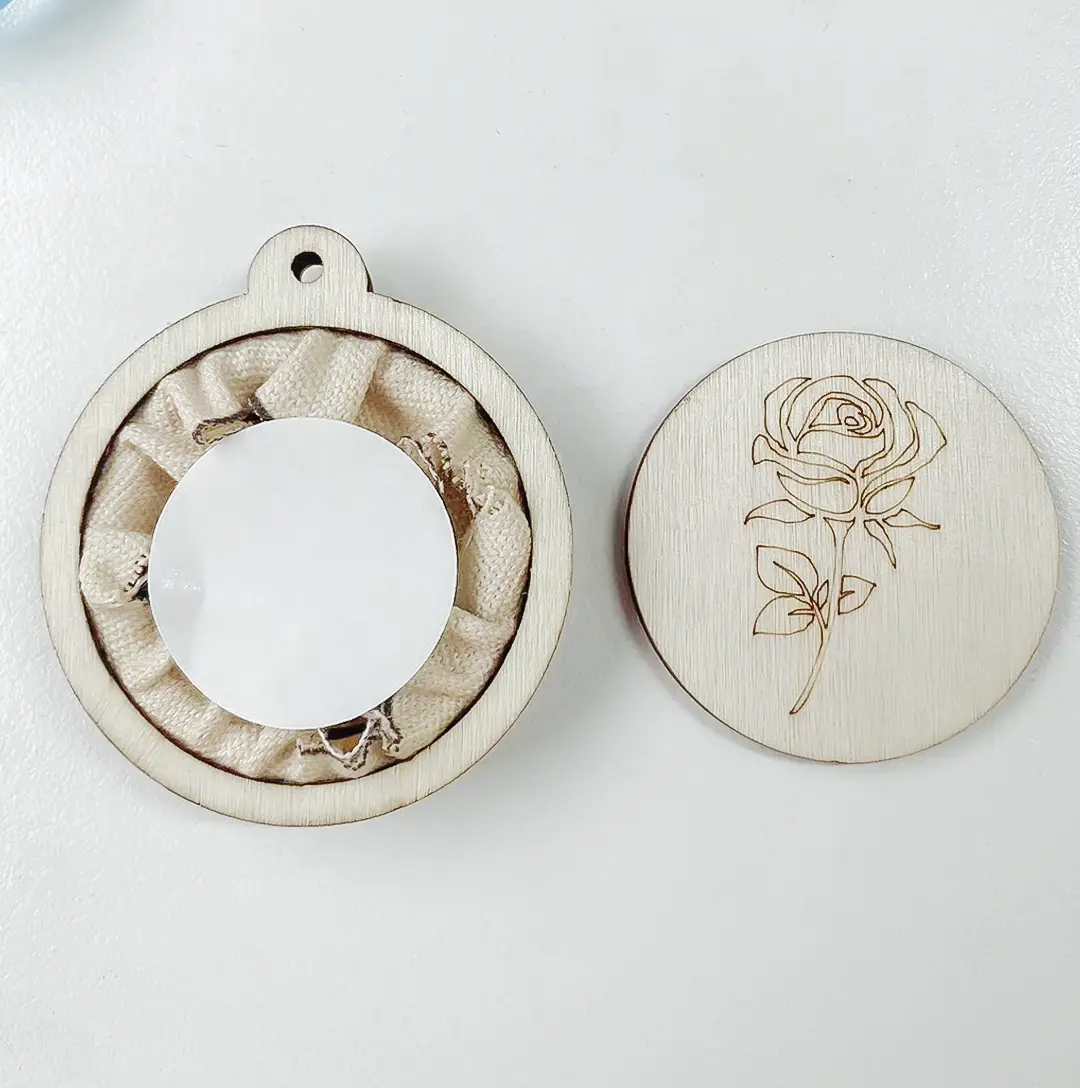 1set Wooden Mini Embroidery Keychain Material Package DIY Cross Stitch Frame Crafts Embroidery Circle Sewing Kit