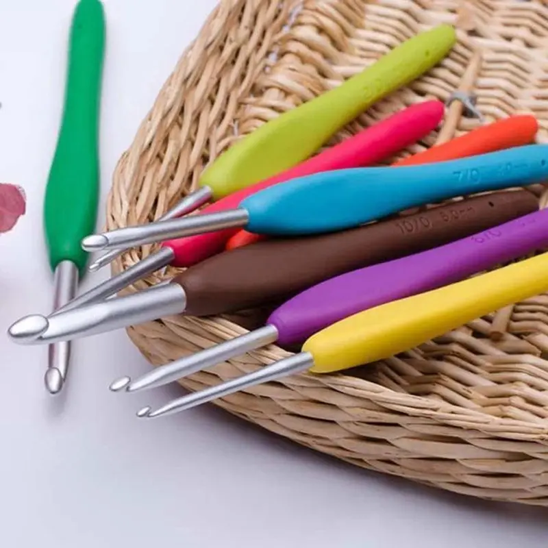 1 Set Of 2.0-10.0MM Colored Soft Handle Crochet Knitting Tools Handmade DIY Silicone Anti Slip Crochet Handle Aluminum Crochet