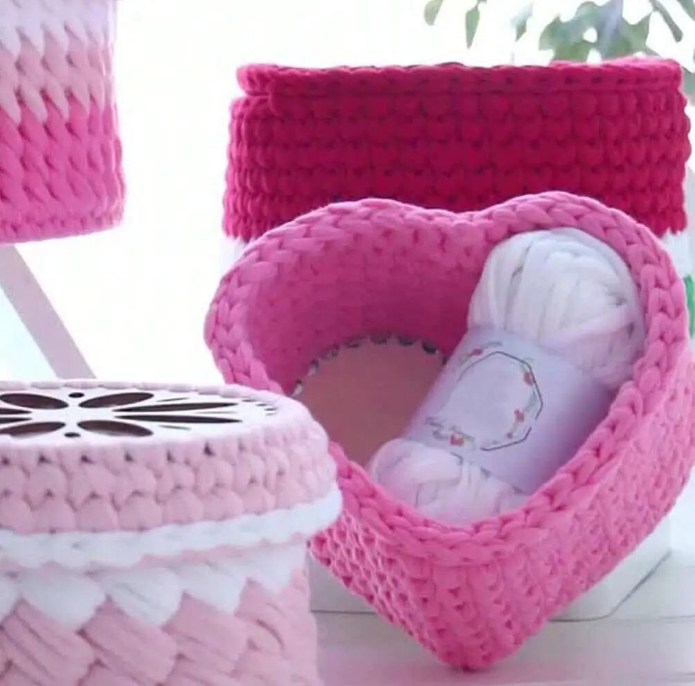 2Pcs Natural Wooden Basket Bottom Blank Crochet Blank Bag Base DIY Wood Gift Basket Crocheting Base Home Decoration
