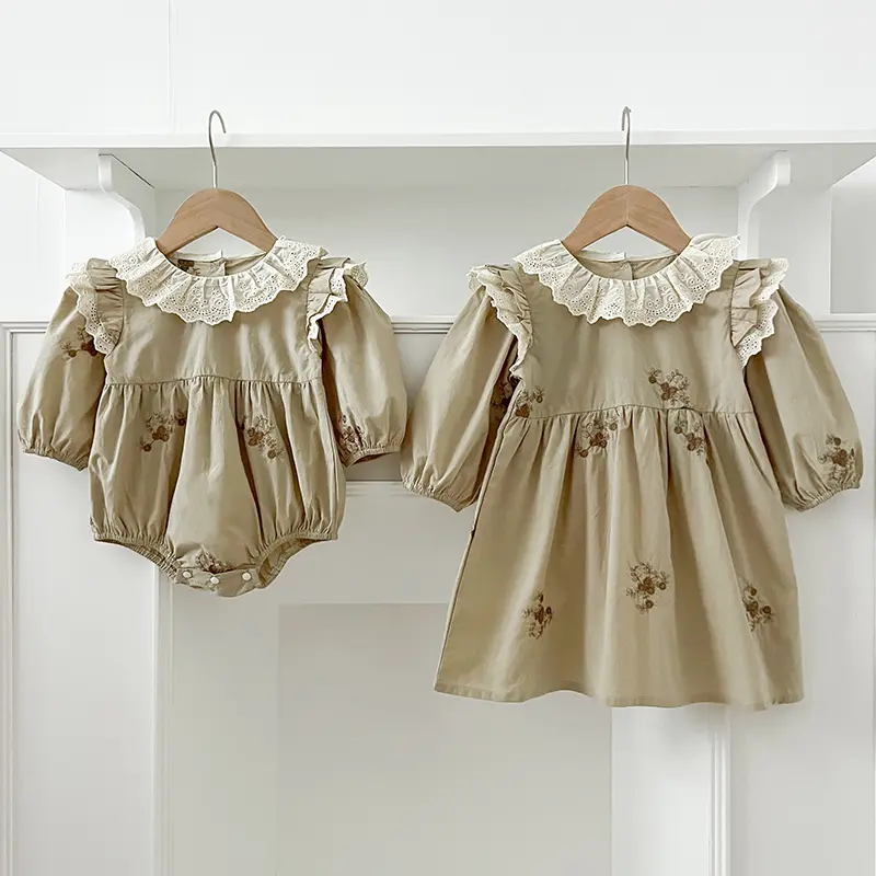 2024 Sister Clothes Baby Girl Dress Bodysuit Autumn Sister Dress Doll Collar Lace Embroidered One Piece Clothes Ruffled Dress