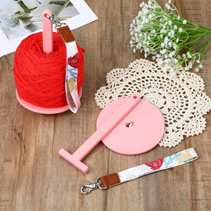 1Pc Yarn Holder Plastic Spinning Knitting Tools Crochet Accessories Stand DIY Sewing Thread Spool With Wrist Strap For Wool Ball