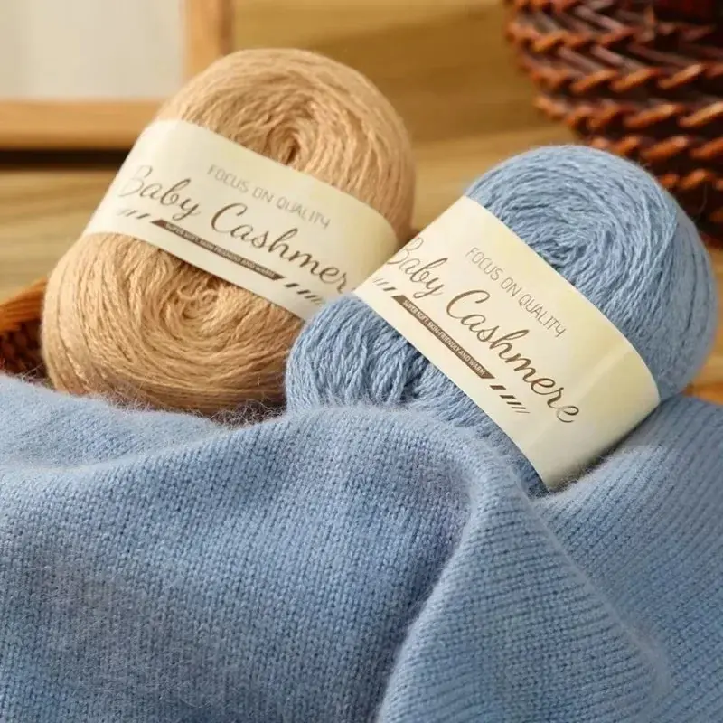 Cashmere Scarf Hand Woven DIY Medium Thick Yarn Hand Woven Mink Plush Doll Material Bag Sweater Scarf