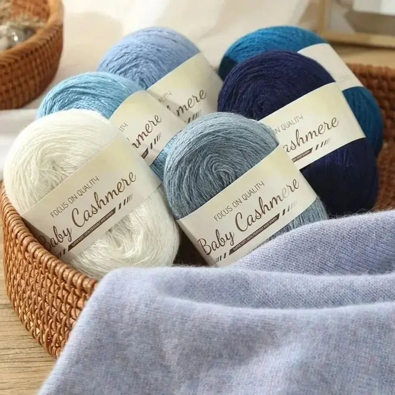 Cashmere Scarf Hand Woven DIY Medium Thick Yarn Hand Woven Mink Plush Doll Material Bag Sweater Scarf