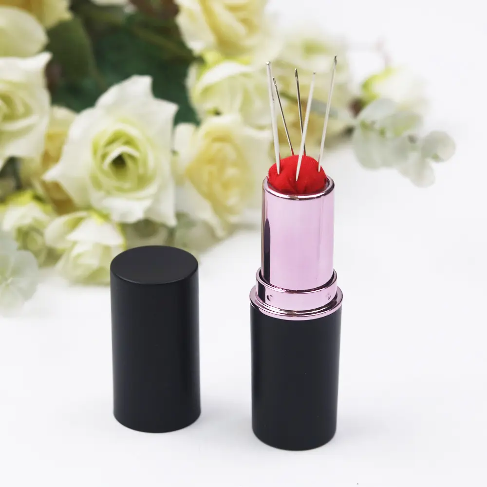 Pin Cushion Lipstick Pincushion Sewing Needle Case with 5pcs Hand Needles for DIY Needlework Craft Sewing Tool