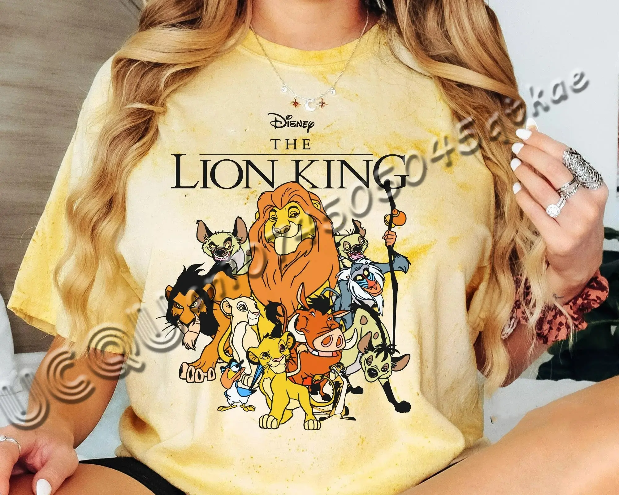 Summer Retro The Lion King Group Characters Simba Pumbaa Timon Hakuna Matata Disney Women's Short Sleeve T-shirt Tops