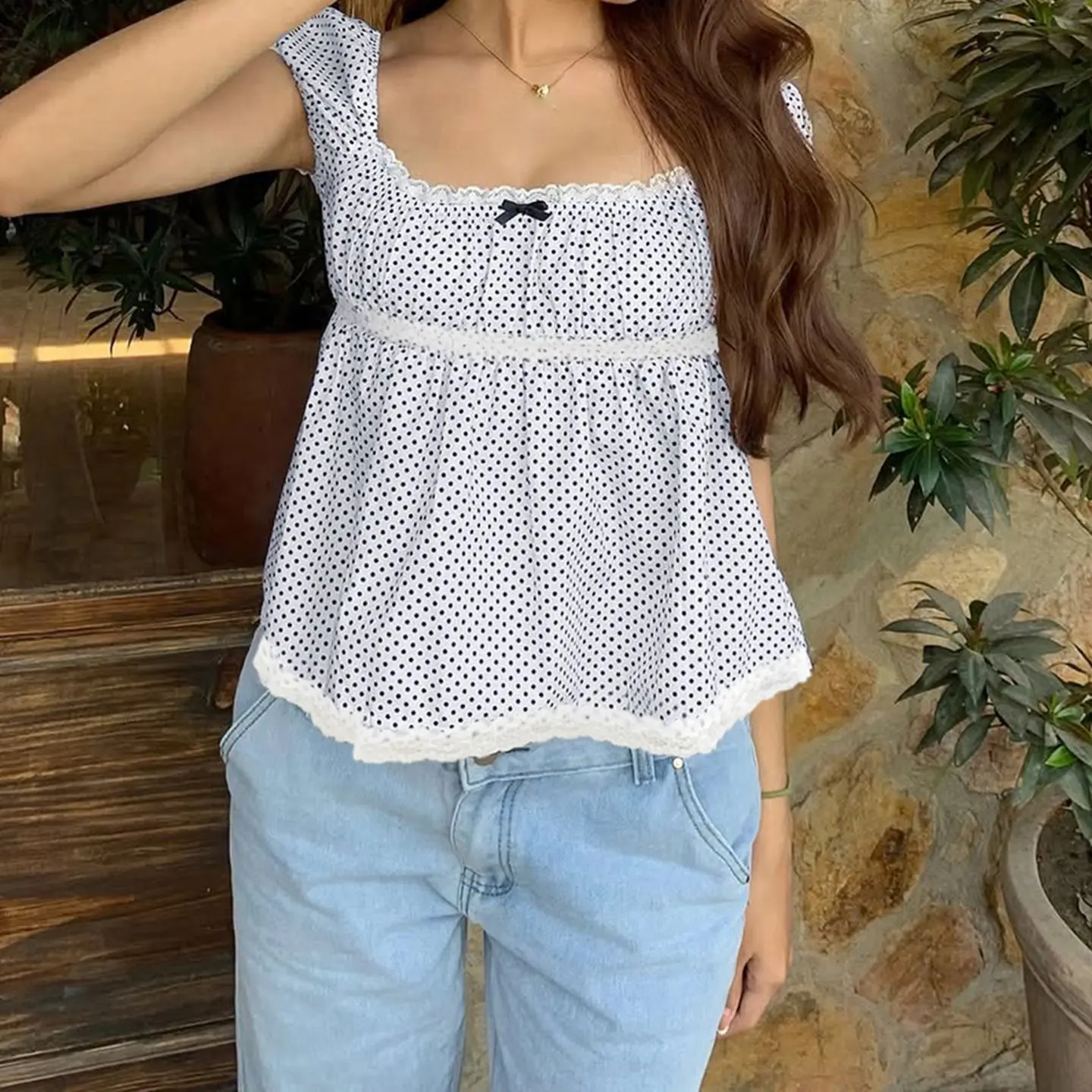 Onalippa 2025 New Sweet Lace Polka Dot Girl Doll Dress Shirt French Design Niche Lace Bubble Sleeves Simple Casual Top