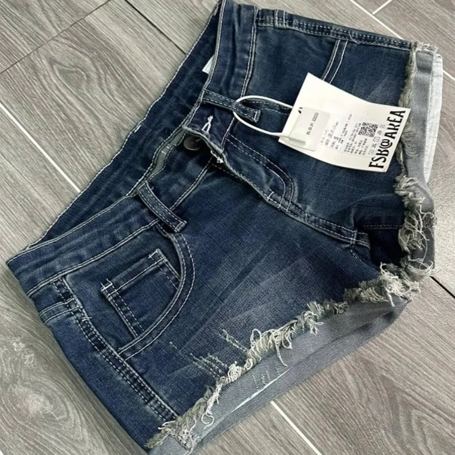 Women's Low Rise Elastic Tight Curled Denim Shorts Summer New Hot Girl Street Casual Hip Wrap Sexy Mini Shorts Female