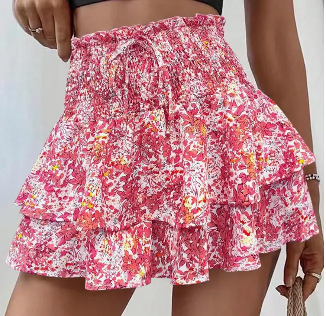 New Summer 2025 Women's Hot Pants Floral Fashion Elastic Waist Lace Hot Girl Girl Versatile Casual Layered Short Skirt