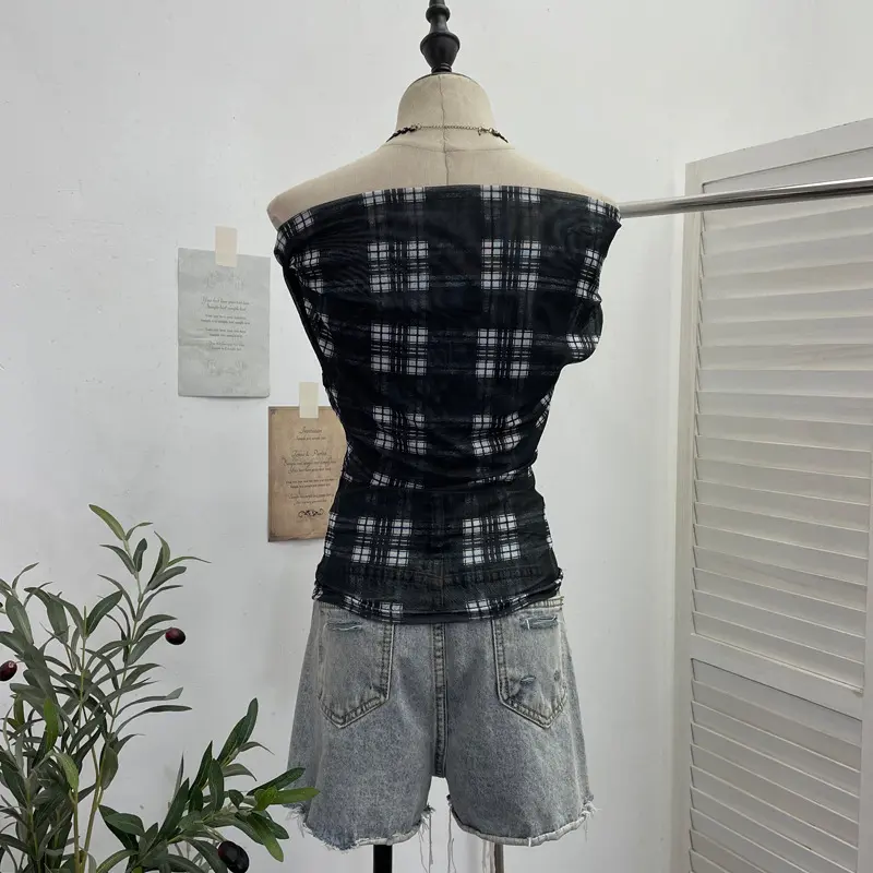 Women's Retro Plaid One-shoulder Twisted Cuff T-shirt Irregular Printing Hot Girl Slanted Shoulder Sleeveless Top Streetwear8023