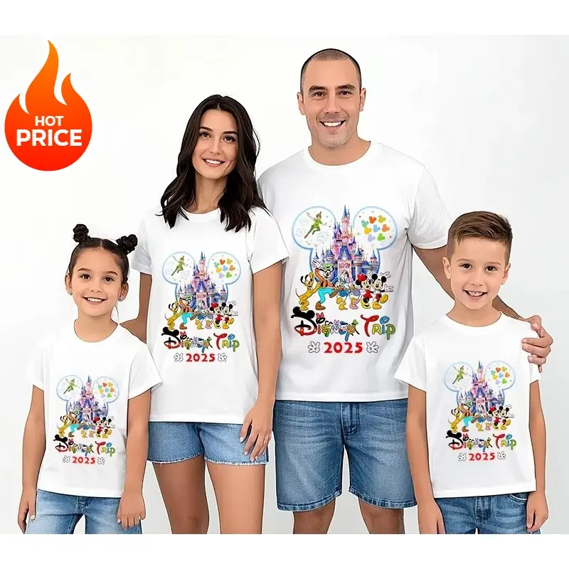 Disney Travel Mickey and His Friends 2025 Printed T-shirt for Parents Children Short Sleeves Suitable for Casual Family Wear