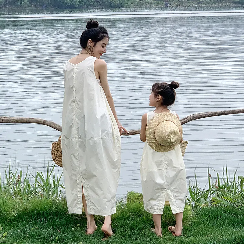 Korean Style Summer Parent Child Flower Bud Dress Solid Color O-neck Sleeveless Vest Dress Mother and Daughter Clothes H23090