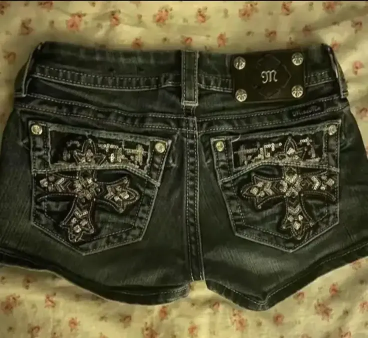 Streetwear Sexy Hot Girl Gothic Hip Mini Shorts Harajuku Cross Graphic Embroidery Short Pants Y2K Low Rise Shorts Women Clothing