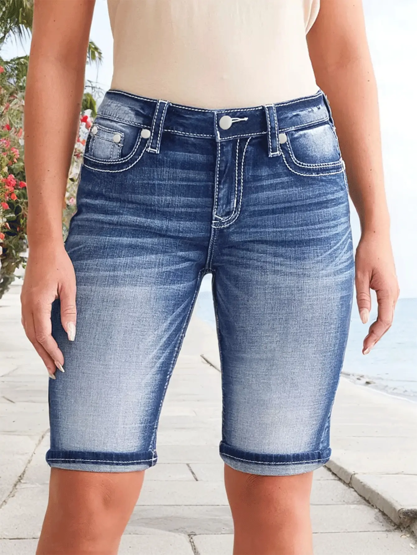 Fashionable Distressed Denim Shorts for Women 40+ | New Arrival High Cost-Performance Jeans