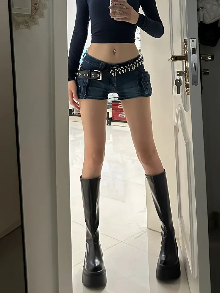 Streetwear Casual Hot Slim Sexy Low Waist Mini Denim Shorts Women Wash Y2k Classical Sexy Gyaru Dark Academia Gothic Short Pants