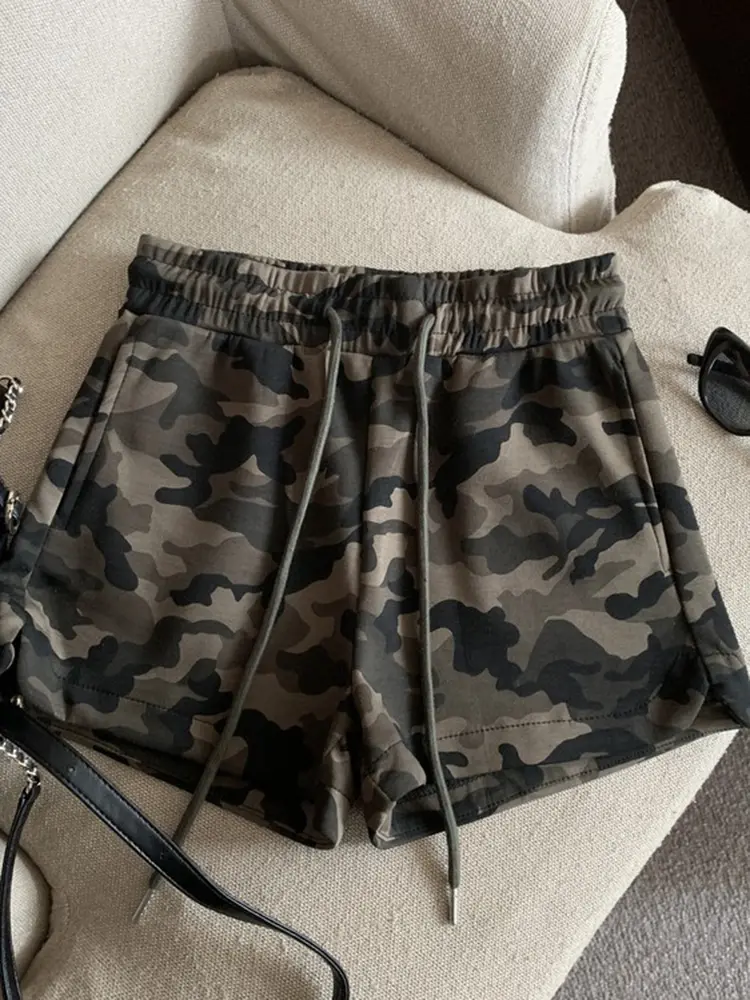 Zoki Y2K Camouflage Shorts Women Streetwear Loose High Waist Retro Shorts Summer Casual Harajuku American Vintage Bf Shorts New