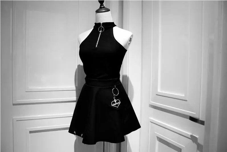 Japanese Harajuku Wind Spring and Summer High-collar Zipper Short Dark Hard Girl Ring Design vest Small Suspender girls TBM-T3