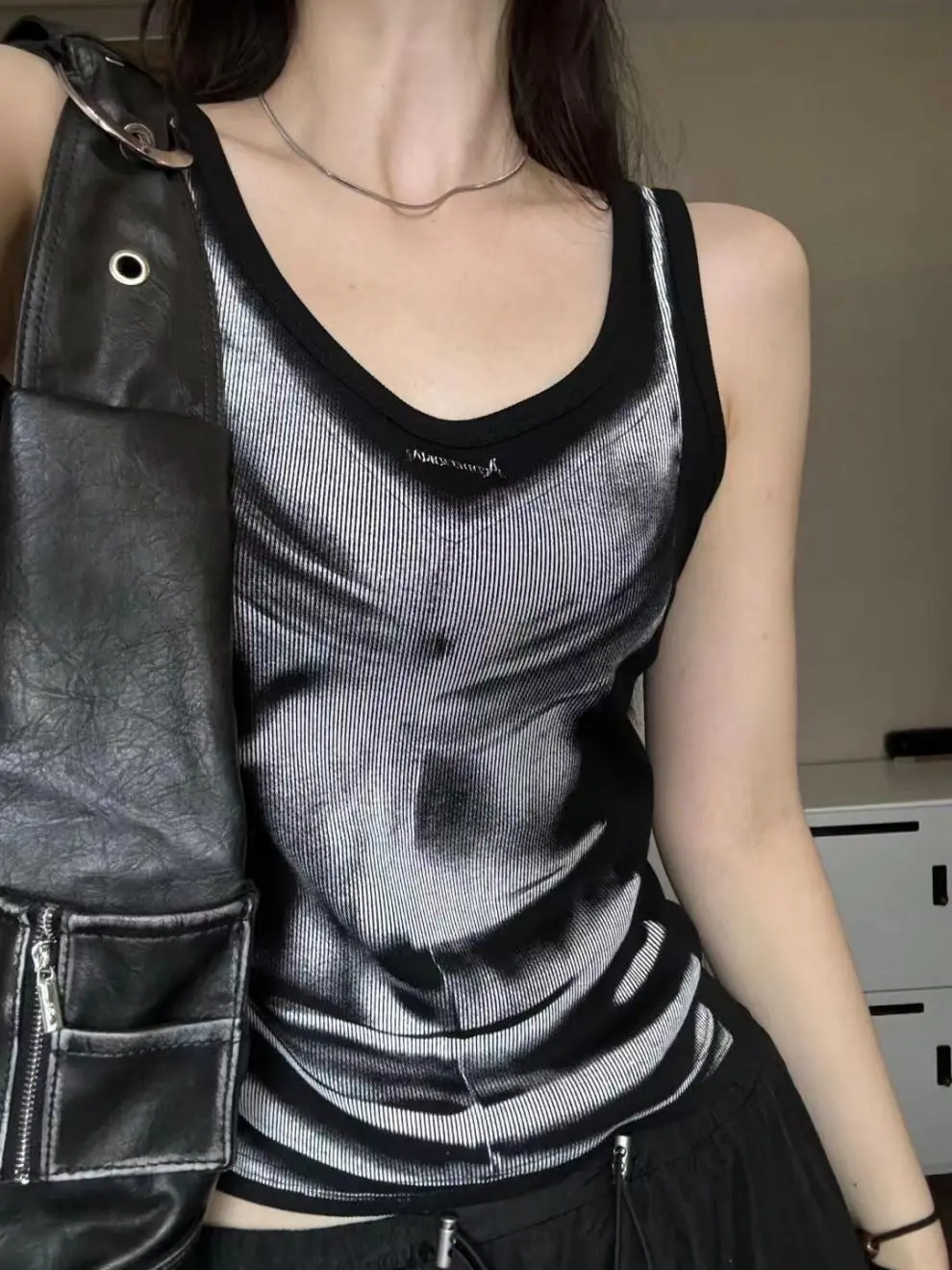 American Retro Y2K Millennial Hot Girl Street Print Halter Top for Women's Summer Slim Short Fashion Top
