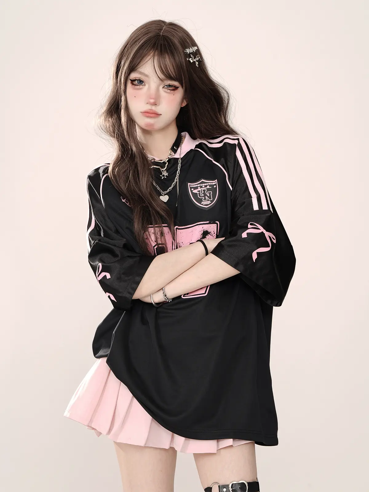 High Quality Hot Selling Wholesale Shoulder Short Sleeved T-shirt Women Versatile Spicy Girl Top Ball Uniform Oversized T Shirt
