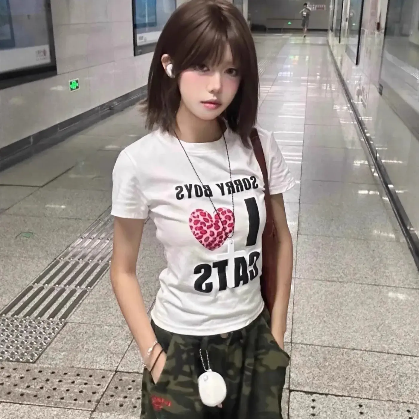 324
