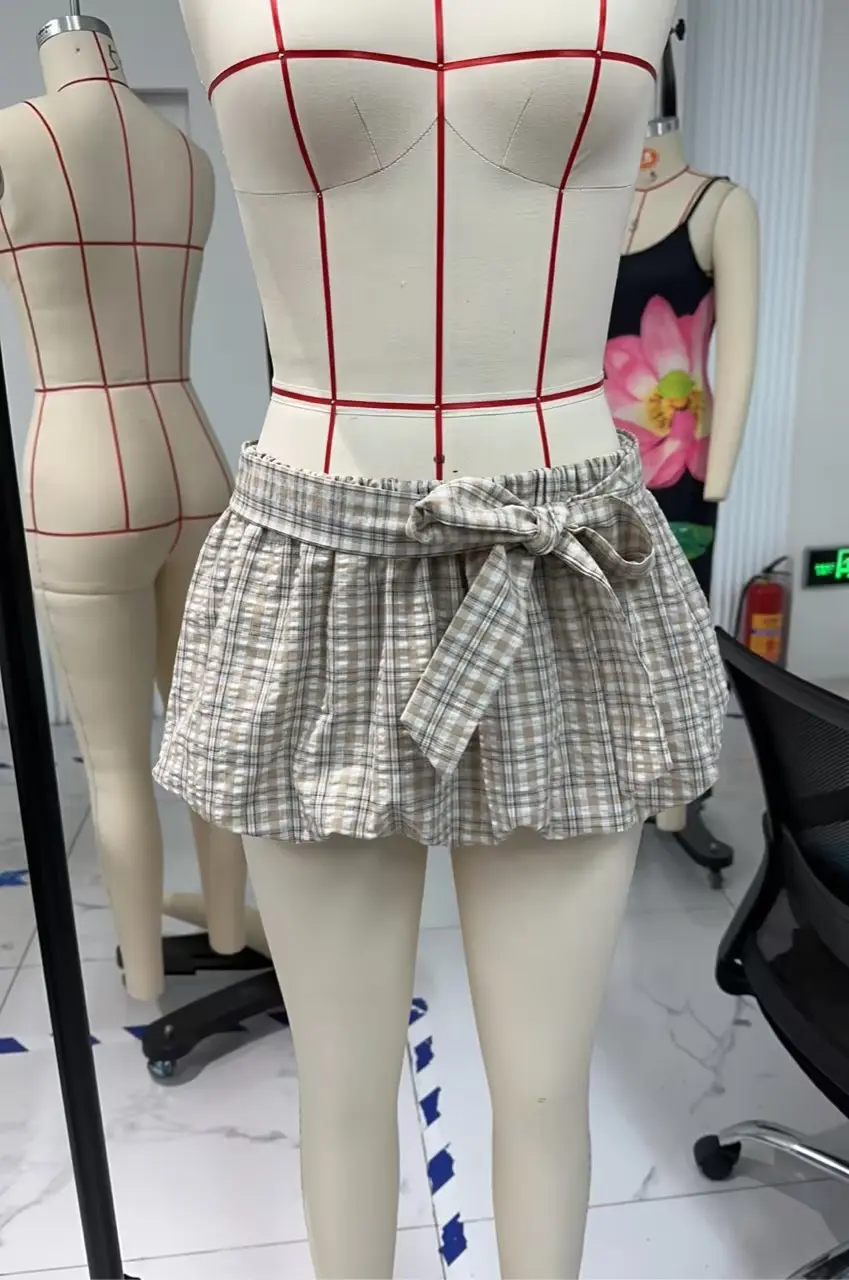 Women's Mini Bubble Skirt Cute Girl Low Waist Plaid Print Balloon Skirt Summer Bow Skirt Y2K Coquette Party Club Streetwear