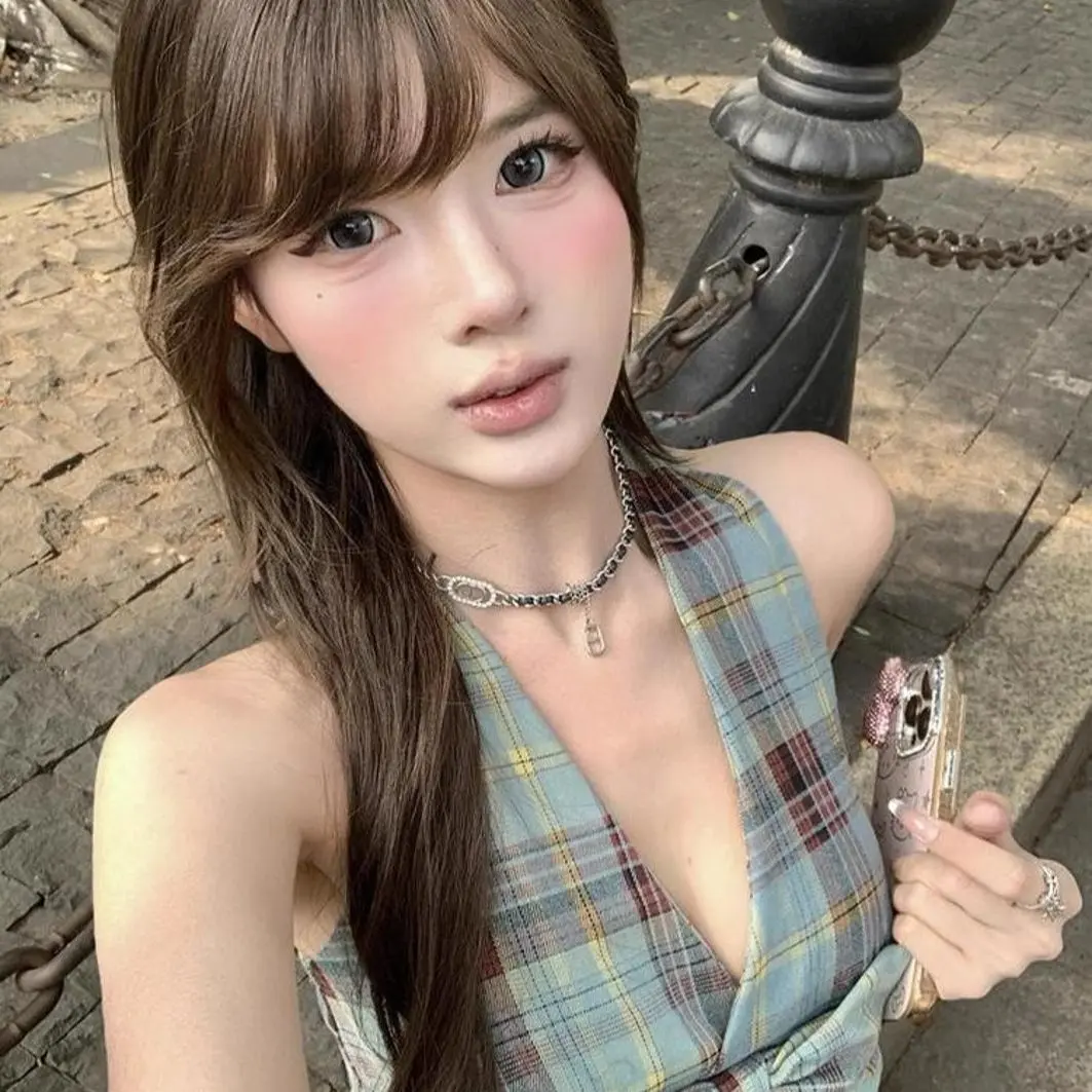Sexy and Spicy Bow Tie Plaid Halter Tank Top New Summer Style Waist-Reducing Slimming Outerwear Women's Ins