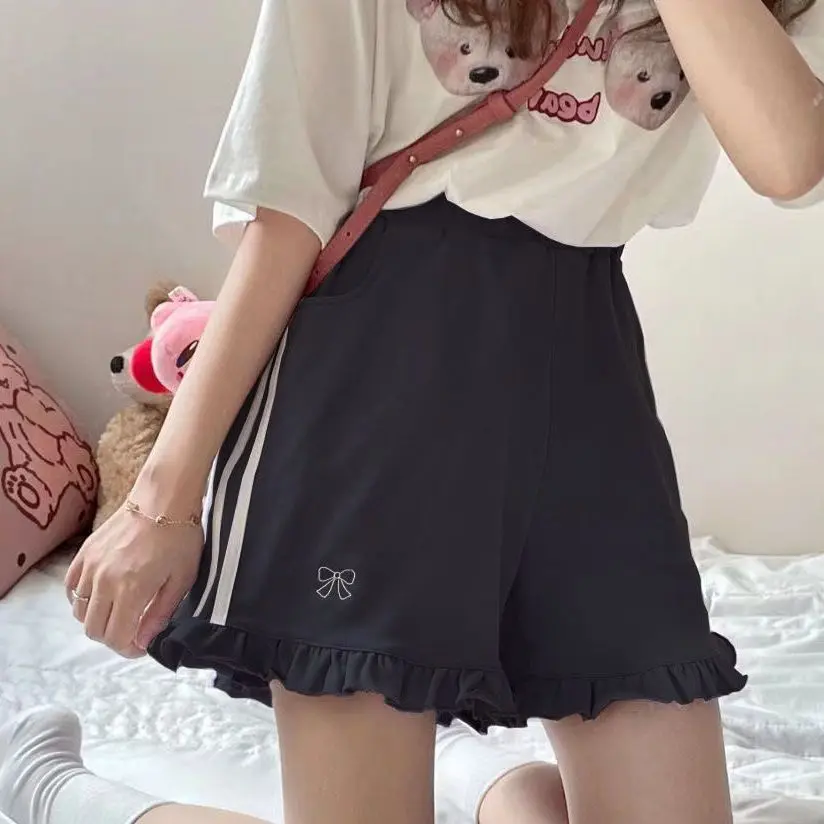 Design Sense Summer Motion Shorts Lady Youth 2024 New Solar System Embroidery Bow Loose Ruffles Appear Thin Wide Legs Shorts