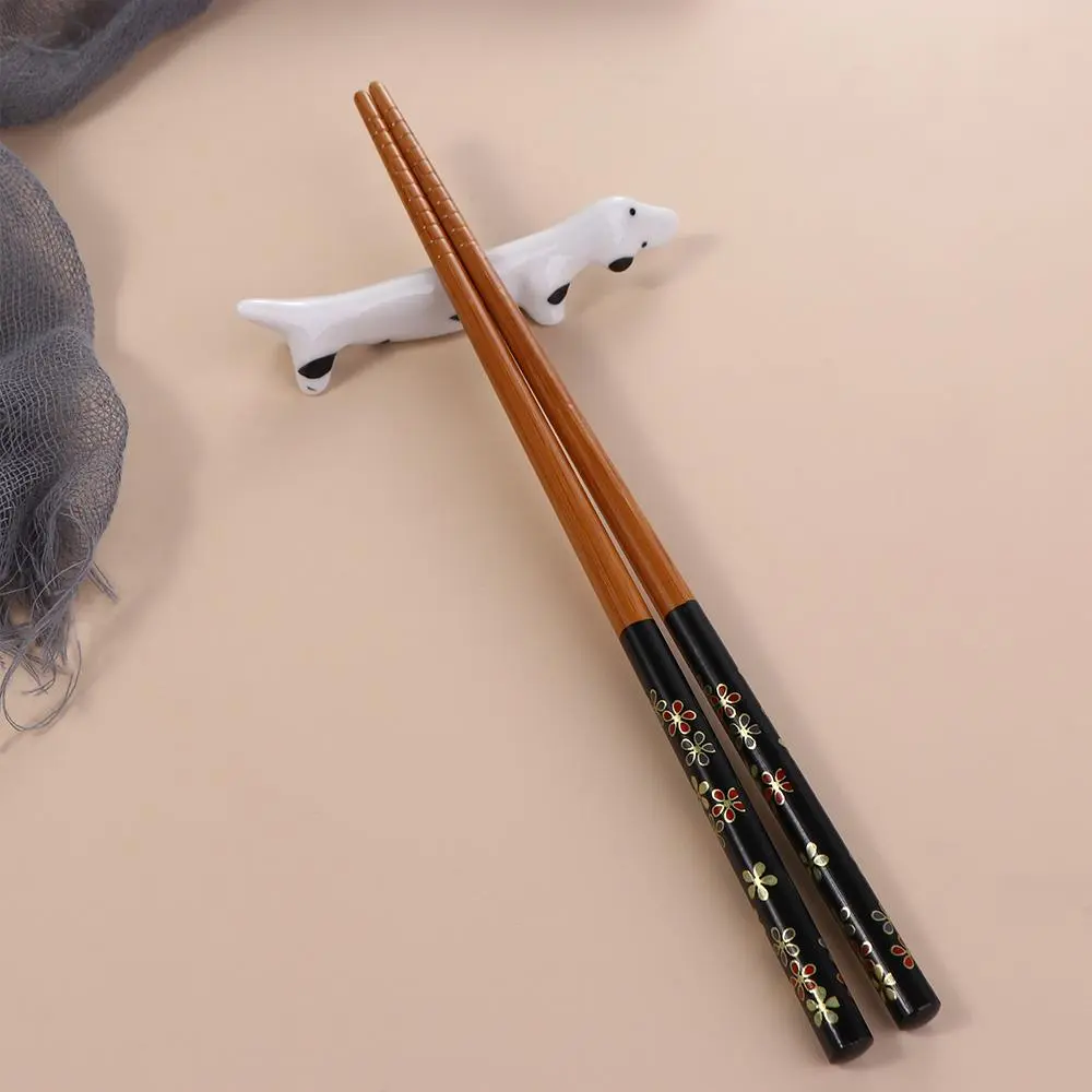 Home Decoration Kitchen Puppy Shaped Elegant Dachshund Cute Chopsticks Holder Chopstick Rest Tableware Rack Dinnerware Stand