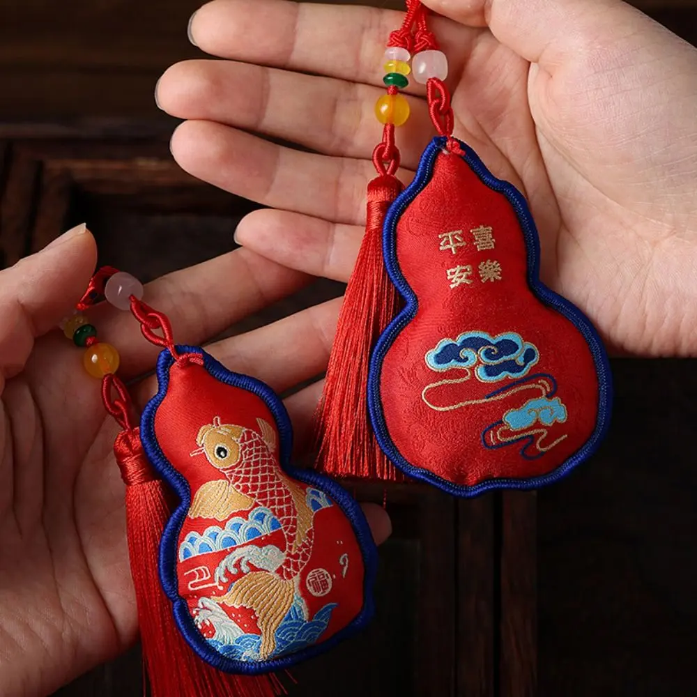 Blessing Embroidery Wormwood Gourd Sachet Cute Handmade Bag Natural Creative Sachet Pendant Car