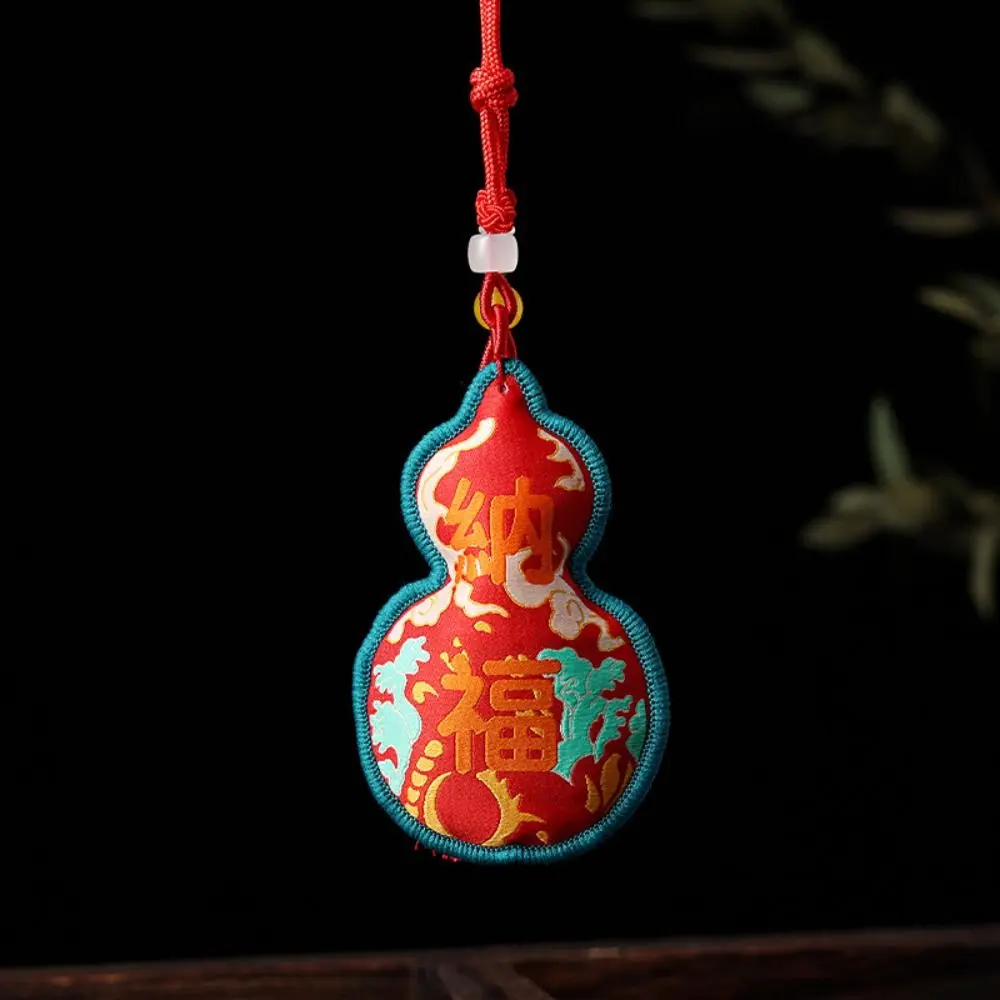 Blessing Embroidery Wormwood Gourd Sachet Cute Handmade Bag Natural Creative Sachet Pendant Car