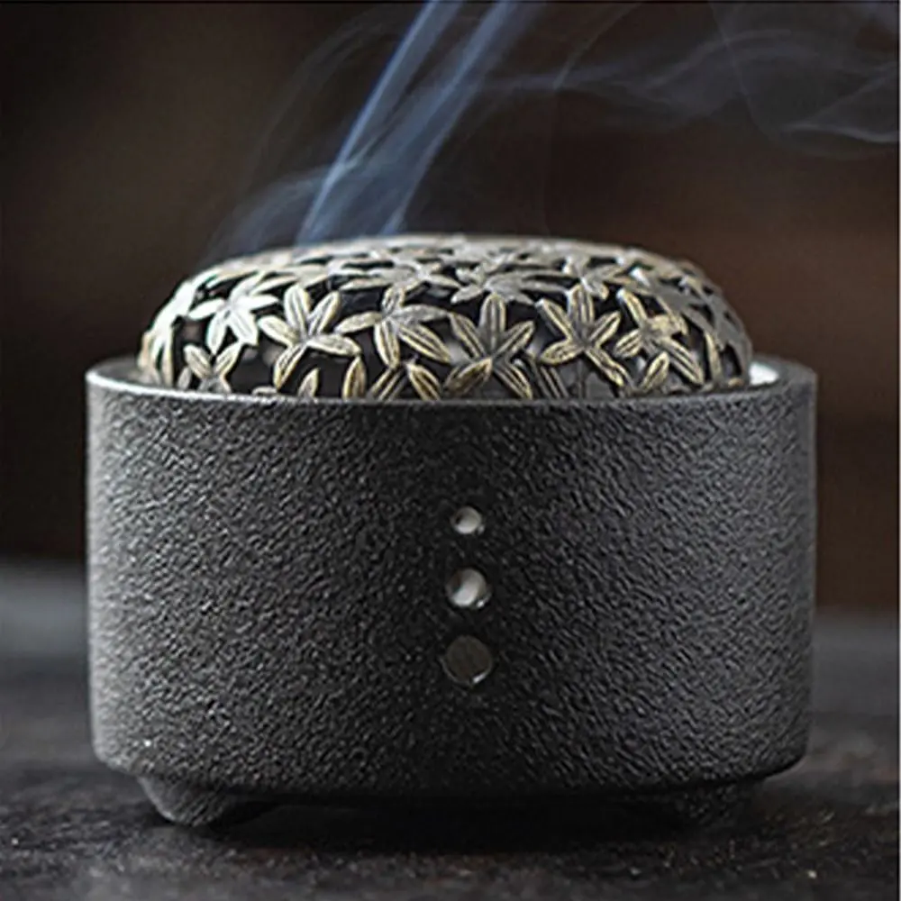 Antique Style Ceramics Line Incense Burner Small with Lid Sandalwood Agarwood Stove Retro Creative Incense Censer Camping Garden