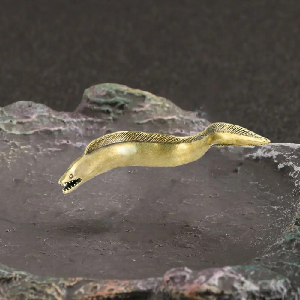 Copper Crafts Deep Sea Hairtail Statue Easy to Carry Unique Sea Fish Figurines Handmade Simulation Fish Ornaments Collections