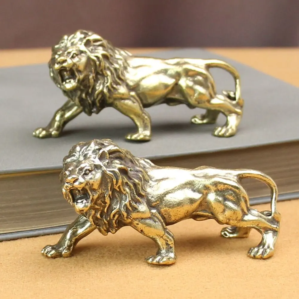 Retro Pure Copper Lion Statue Small Lion Shape Brass Lion Sculpture Copperware Antique Lion Ornaments Tea Pet