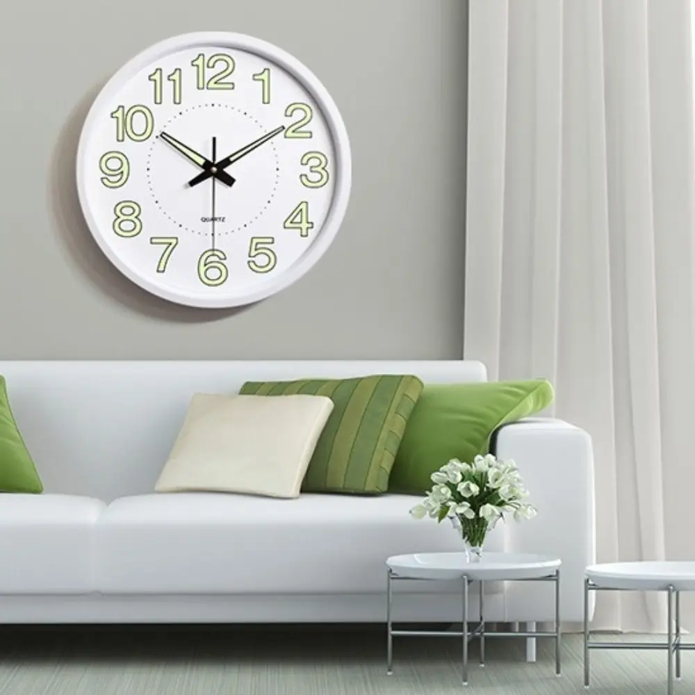 Creative 12inch Glow in The Dark Clock Non-Ticking Hanging Silent Quartz Clock Plastic Energy-Saving Digital Clock Living Room