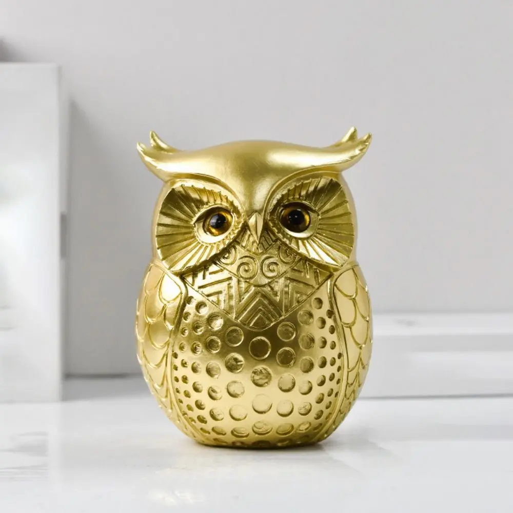 Simple Resin Craft Owl Figurine Cartoon Cute Owl Statue Handmade Animal Sculpture Bedroom
