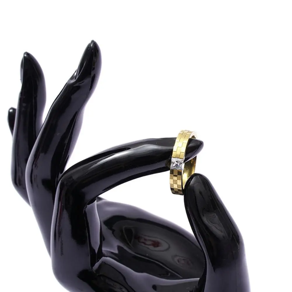 Easy to clean Plastic Jewelry Display Stand OK Hand Simulation Ring Display Ornaments Model Art OK Hand Model Props Desktop