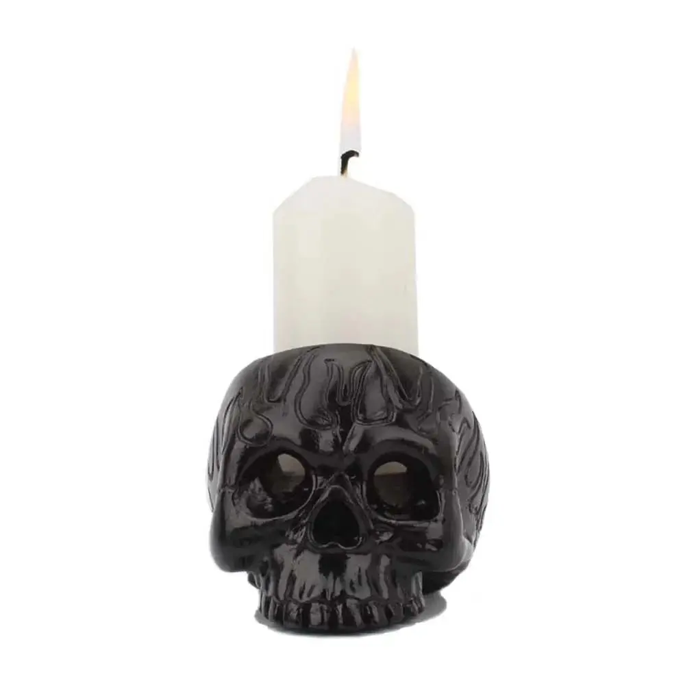 European Style Unique Skull Candle Holder Exquisite Handicraft Skeleton Candlestic Ornaments Black Resin Candlestick Halloween