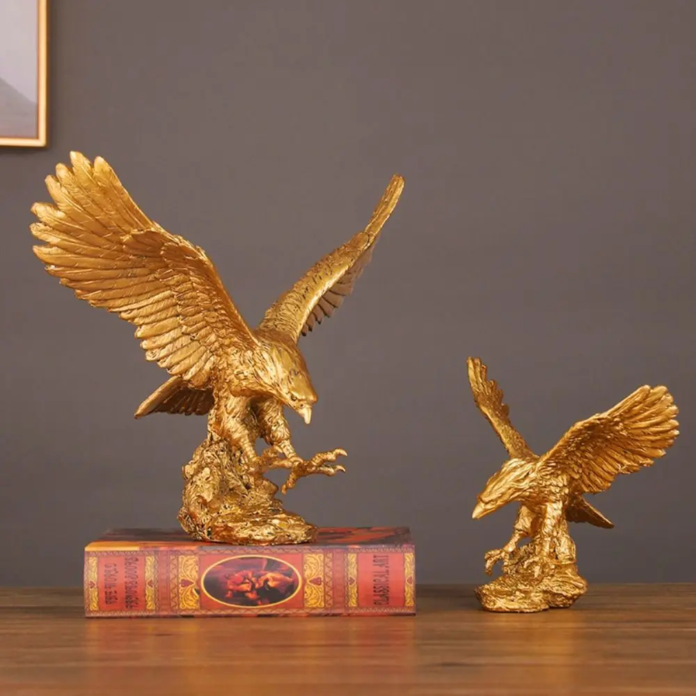 Family Ornaments Resin Golden Eagle Figurines Chinese Style Eagle Resin Eagle Vivid Study