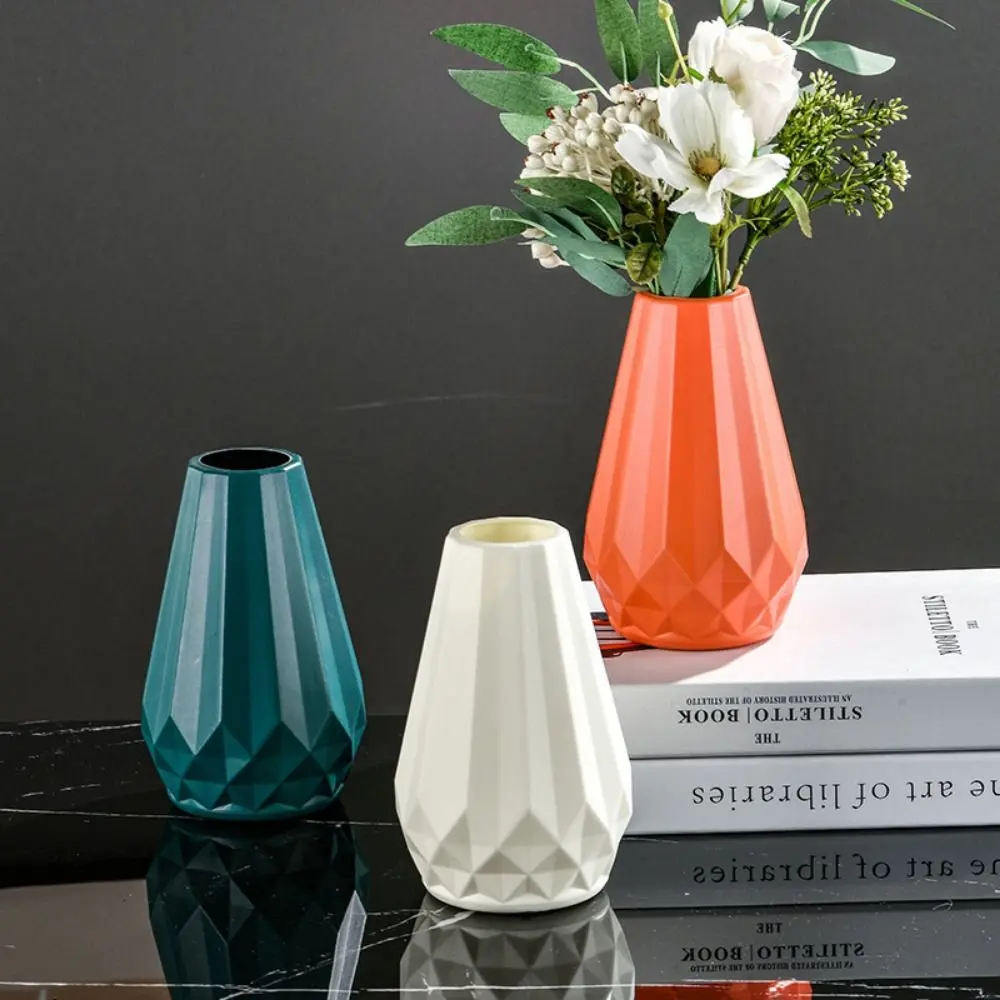 Flower Container Nordic Style Plastic Flower Vase Durable Anti-fall Creative Shaped Flower Pot Versatile Vase Ornaments Desktop