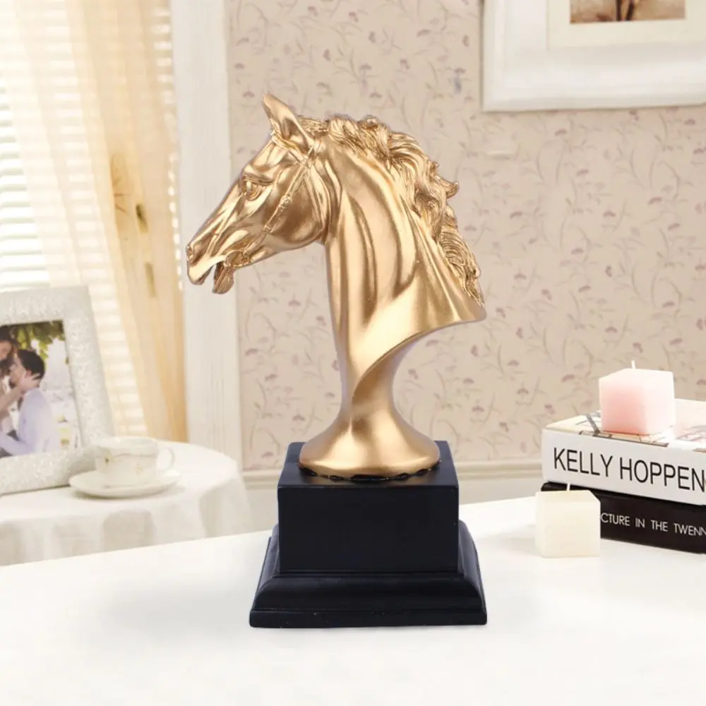 Kawaii Horse Head Desk Craft Mini Exquisite Horse Resin Ornament Handmade Durable Horse Head Figurine Christmas