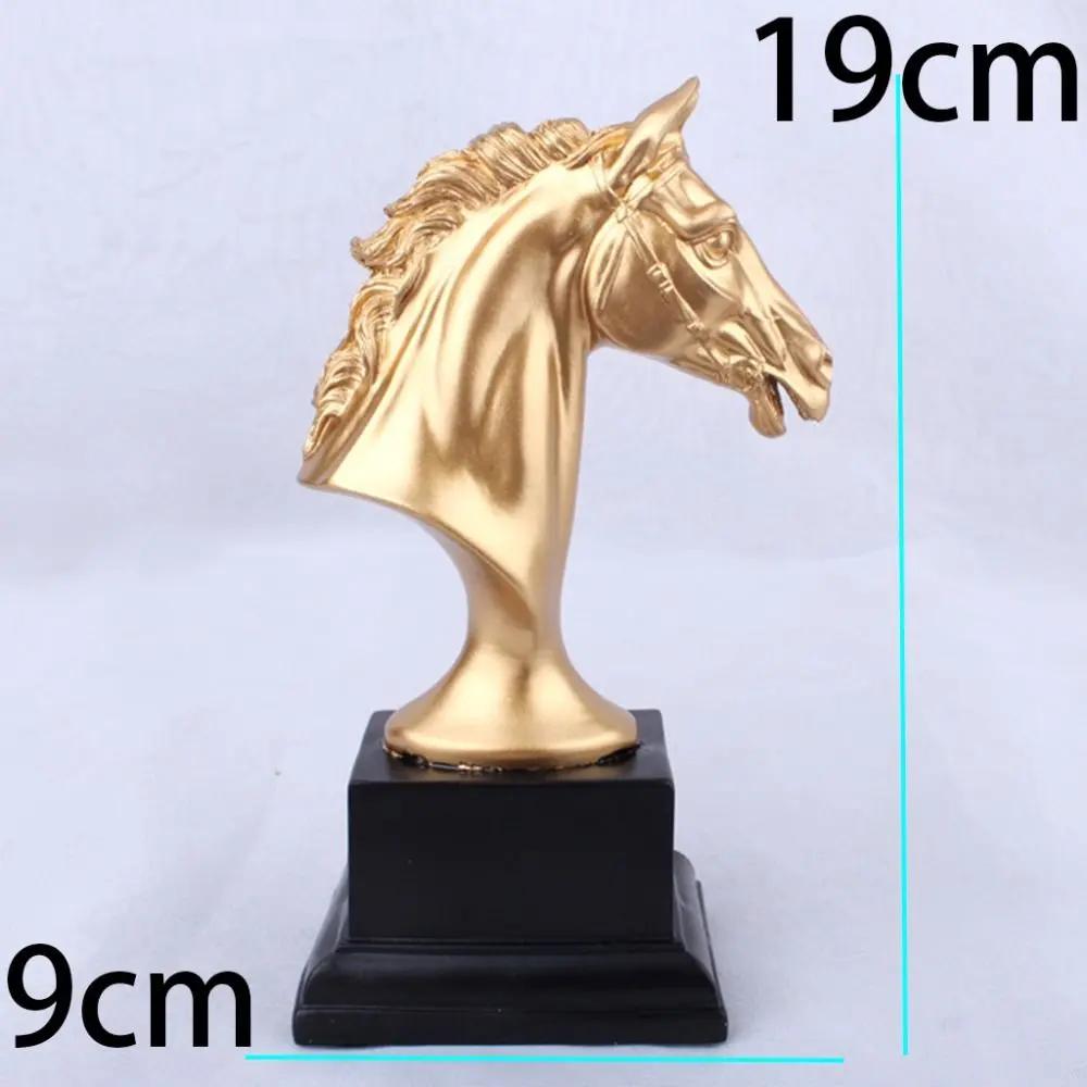 Kawaii Horse Head Desk Craft Mini Exquisite Horse Resin Ornament Handmade Durable Horse Head Figurine Christmas