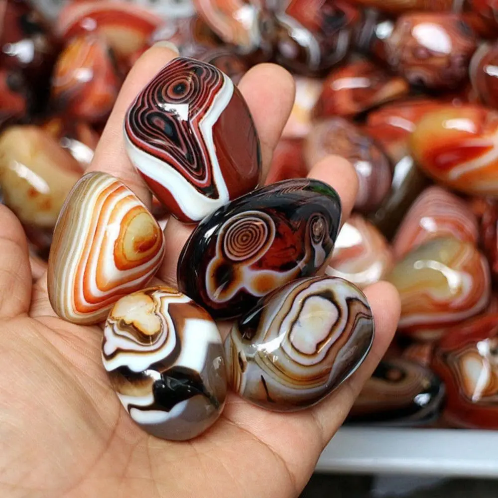 Creative Madagascar Craft Natural Agate Stone Agate Stone Smooth Natural Raw Stone Random Natural Healing Strange Stone Desk