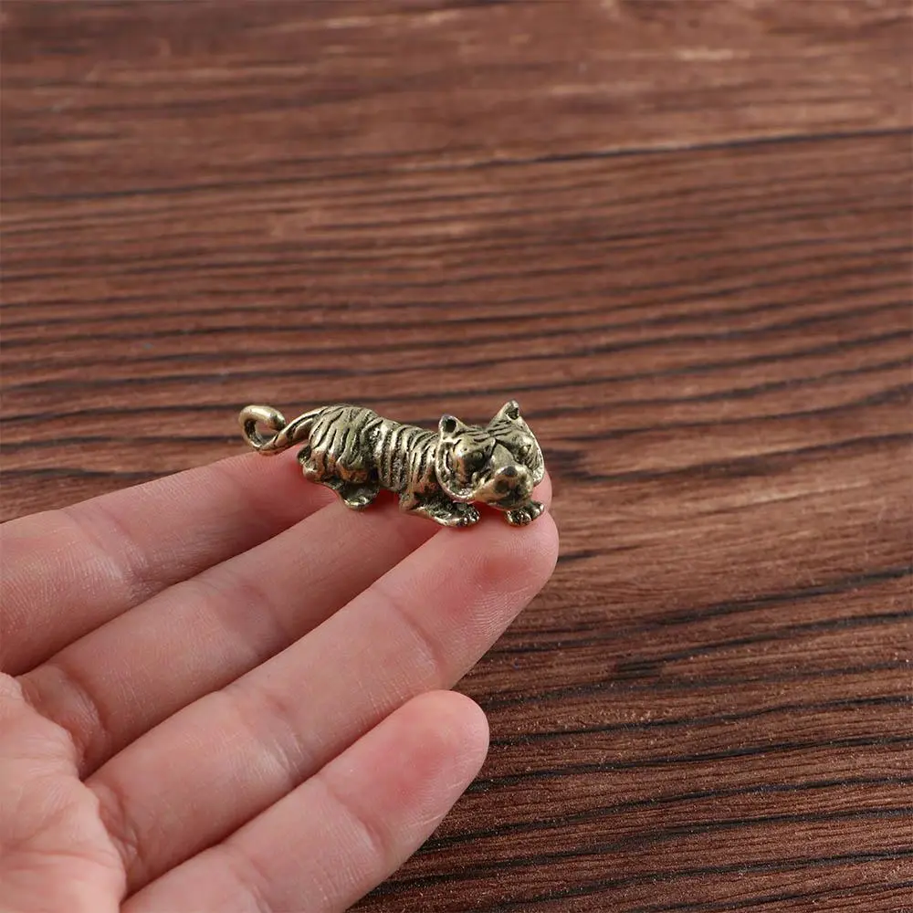 Metal Mini Diy Home Office Room Animal Ornaments Casting Sculpture Keychains Tiger Figurine Pendant
