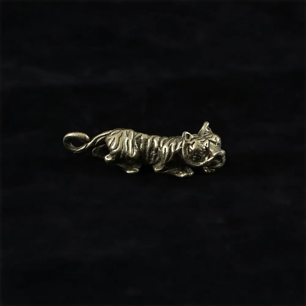 Metal Mini Diy Home Office Room Animal Ornaments Casting Sculpture Keychains Tiger Figurine Pendant