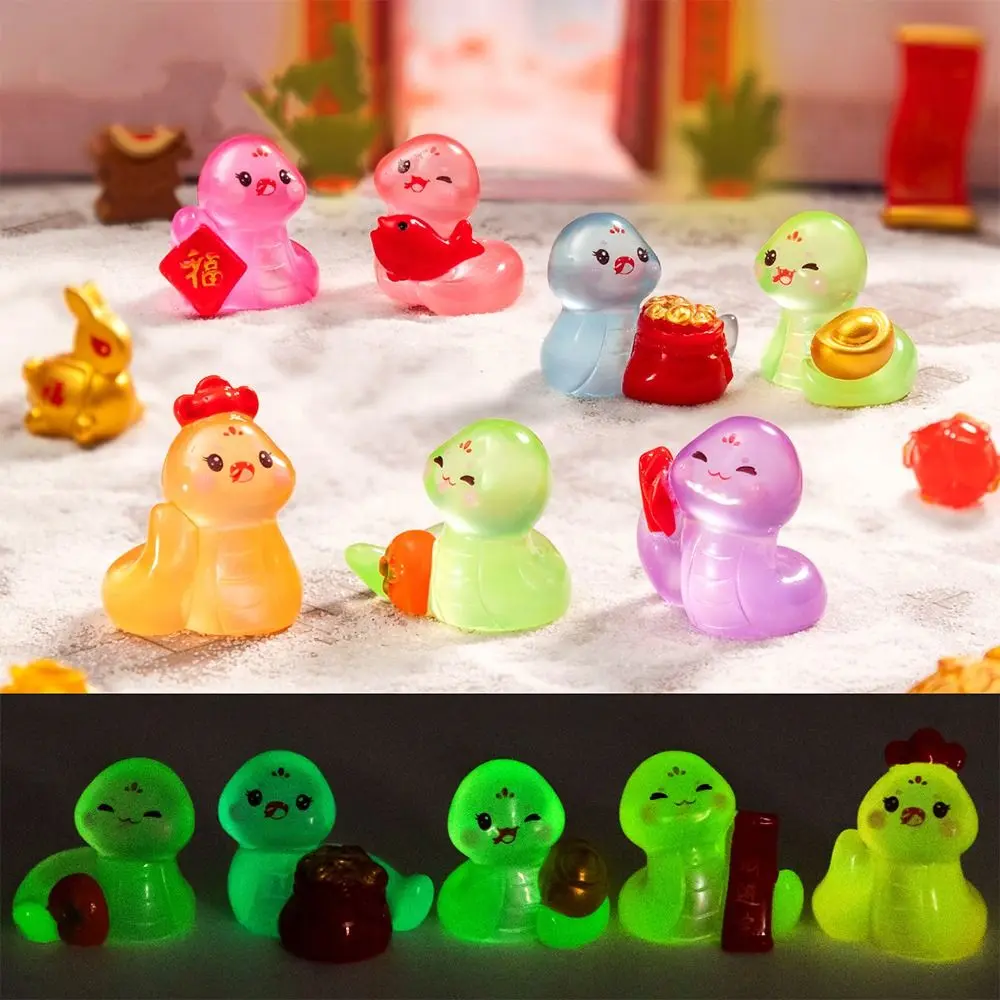 Cute Luminous Mini Snake Figurine Zodiac Snake Glow in The Dark New Year Snake Statue Blessing Resin Crafts