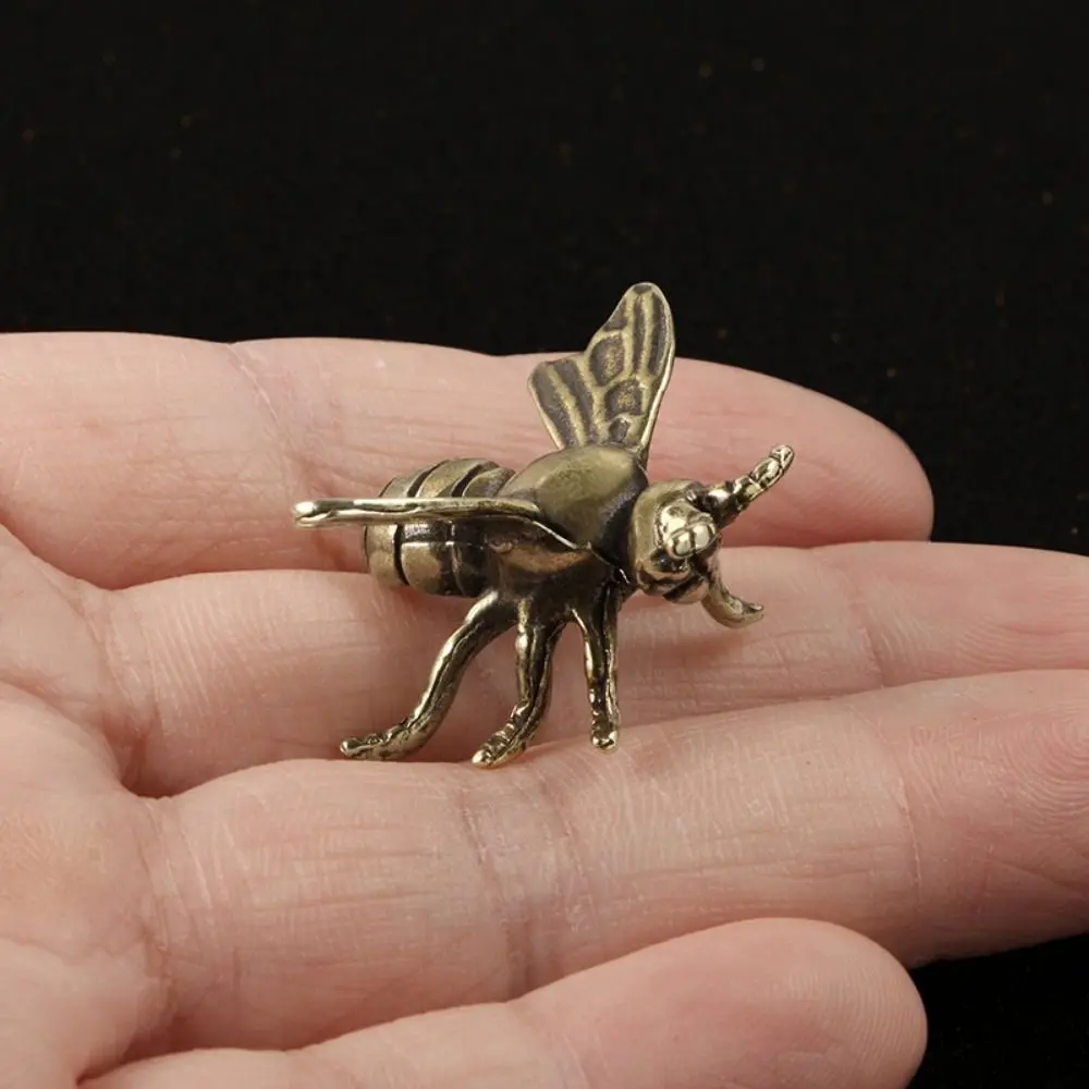 2Pcs/set Vintage Miniatures Bee Statue Chic Solid Copper Honeybee Figurine Antique Simulation Insect Ornaments Study