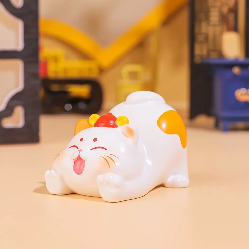 Cute Fortune Cat Ornament Mascot Lucky Mini New Year Cat Figurines Traditional Resin Crafts Simulation Cat Model Car Accessories