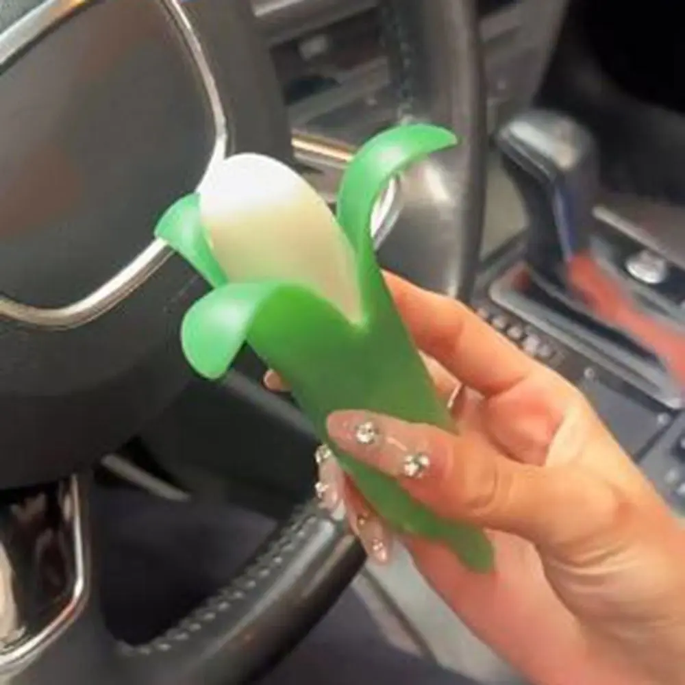 UV Temperature-Sensitive Color Changing Banana Pendant Telescopic Decorative Car Rearview Mirror Charms Turn Yellow Plastic
