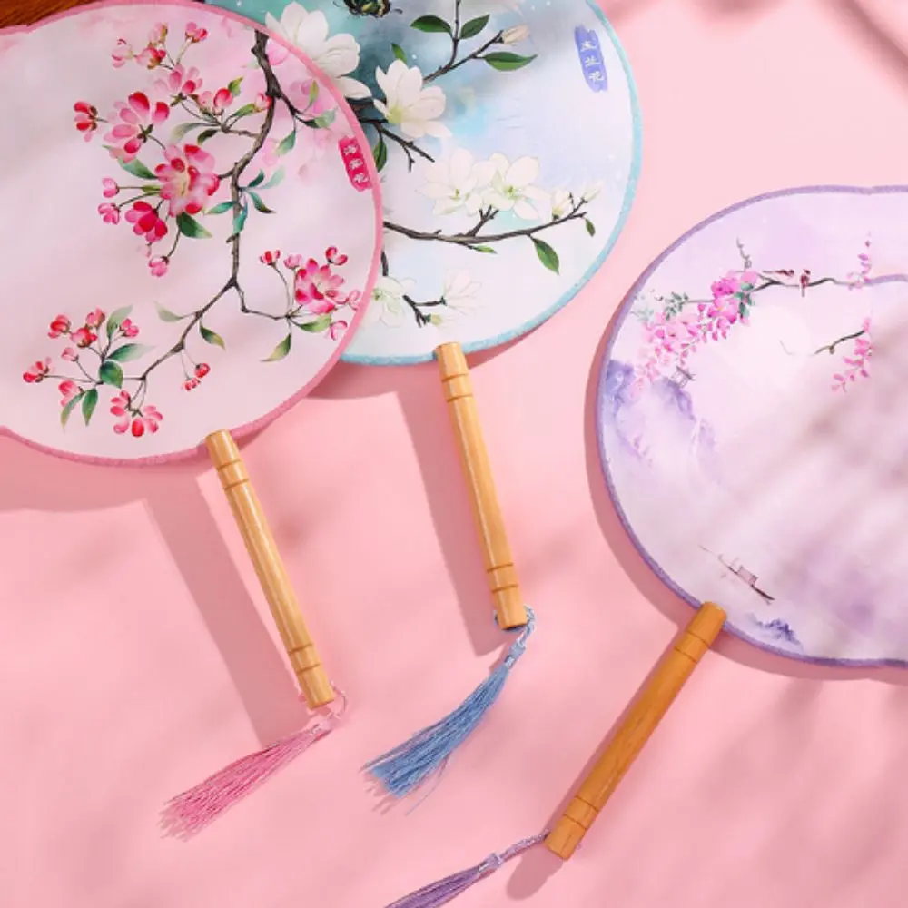 Chinese Style Round Hand Fan Ancient Long Handle Dance Silk Fan Ink Painting with Tassel Embroidery Fan for Wedding