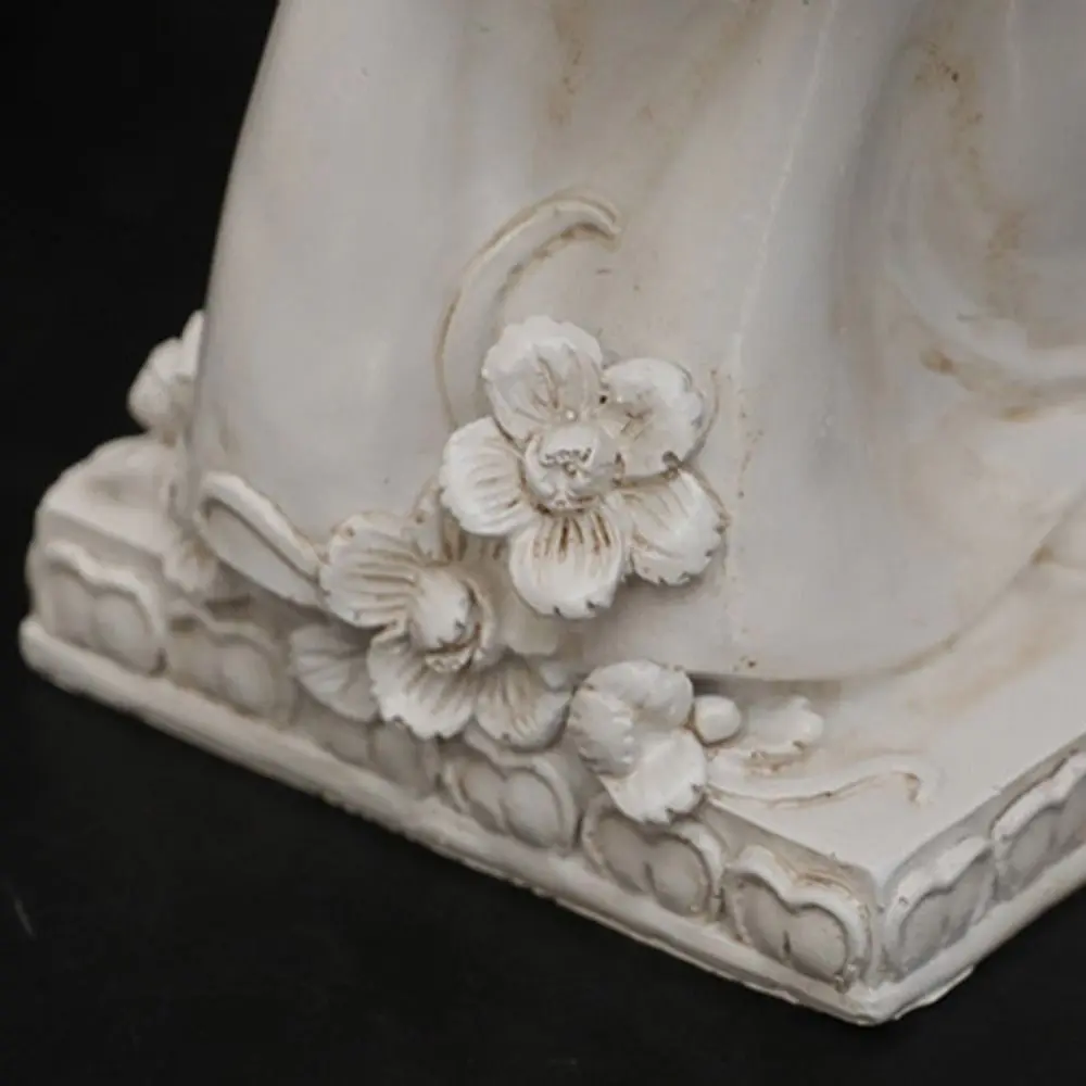 Elegant Resin Angel Candle Holder Nordic Decorative Resin Angel Ornament Retro Angel Display Holder Table
